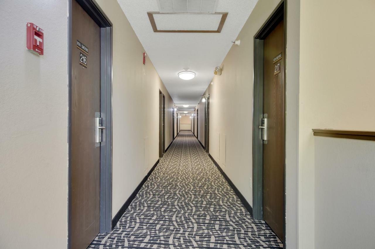 Americas Quality Inn & Suites - 핀레이슨 외부 사진